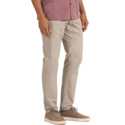 Vuori RIPSTOP CLIMBER PANT | SESAME -Paragon Sports Shop 25206 V412 3