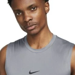 Nike M PRO SLVLS | 084-SMOKE -Paragon Sports Shop 48861 5 FB7914 SMOKE GREY BLACK 3