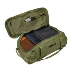 Thule CHASM 40L DUFFEL | OLIVINE 5 Thule CHASM 40L DUFFEL | OLIVINE -Paragon Sports Shop 54145 5761 3204990 OLIVINE 3