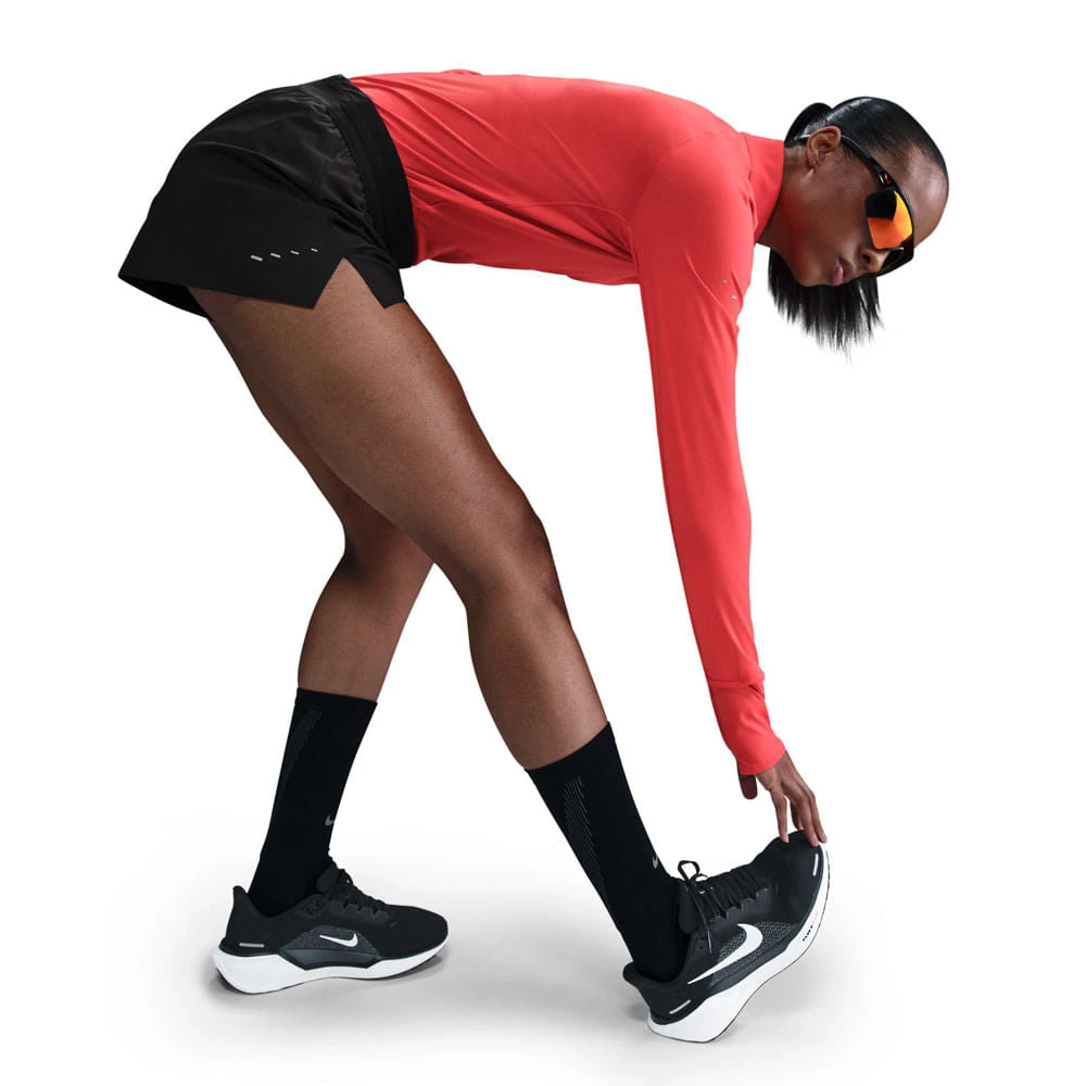 Nike W SWIFT DF MR 2.5IN BR S | 010 BLACK/ 3 Nike W SWIFT DF MR 2.5IN BR S | 010 BLACK/ - Image 3