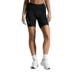 2XU CORE TRI 6 INCH SHORT | BLACK/WHIT
