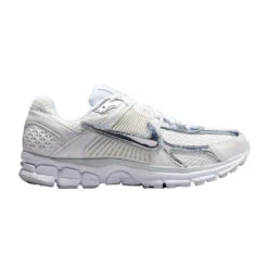 Nike ZOOM VOMERO 5 GOLD | 100 WHITE/