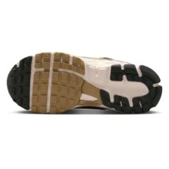 NIKE VOMERO 5 | 004-MTLC P -Paragon Sports Shop 70152 4